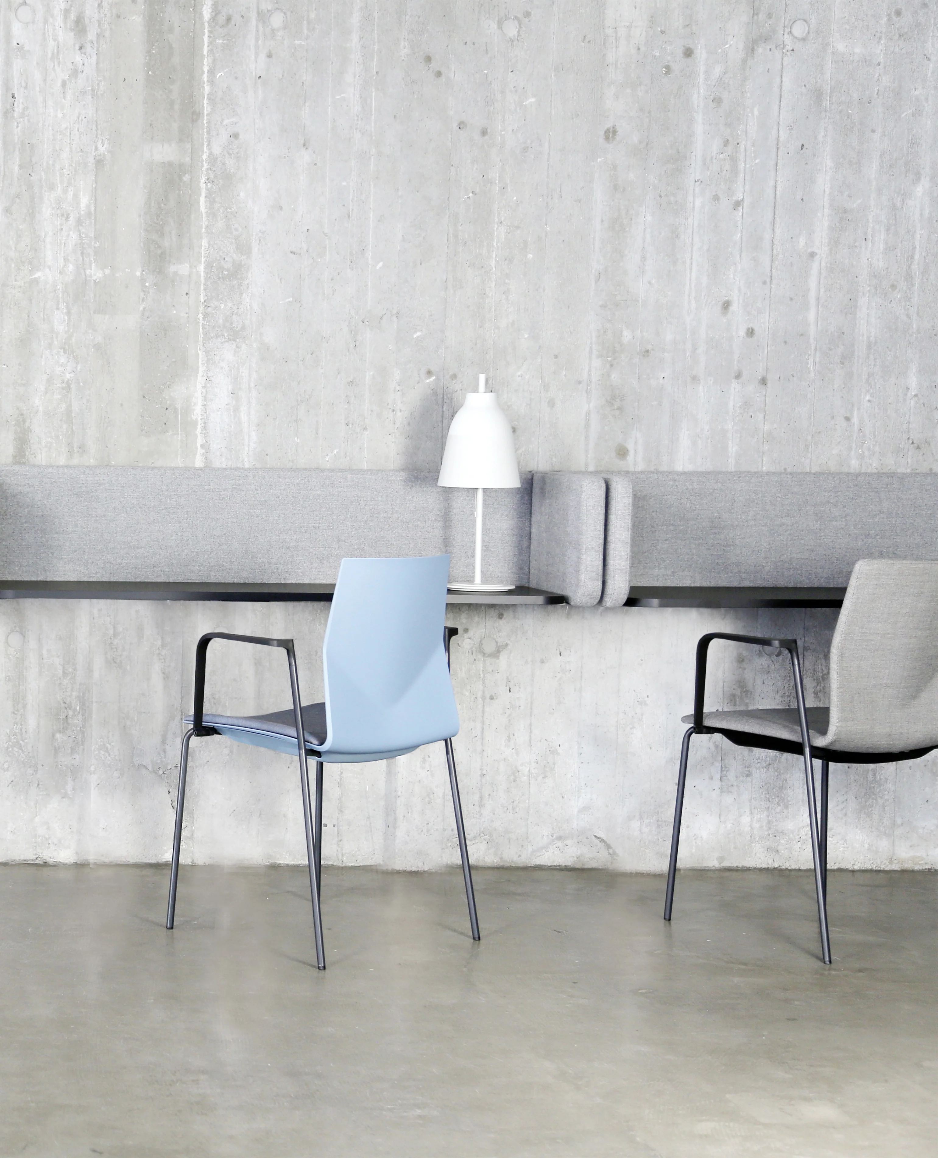 FourCast®2 Chair, 4 Leg Base with Seat Pad - with Arms - Image 2